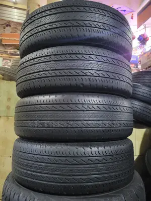 215 65 R16 Bridgestone Made in Japan Each Gd Tires 4rm Gd Pi