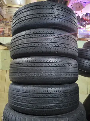 215 65 R16 Bridgestone Made in Japan Each Gd Tires 4rm Gd Pi