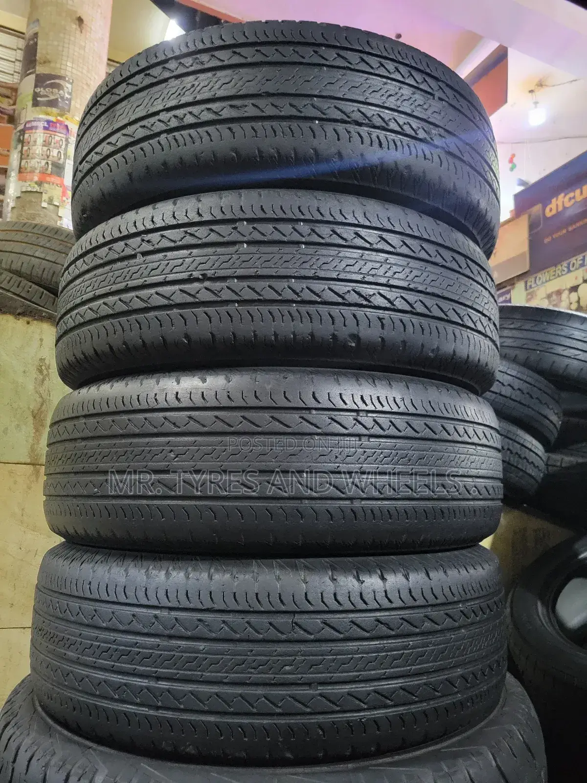 215 65 R16 Bridgestone Made in Japan Each Gd Tires 4rm Gd Pi