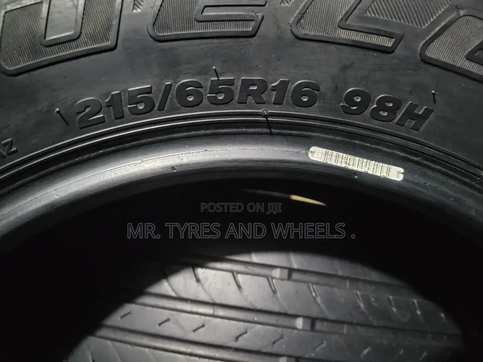 215 65 R16 Bridgestone Made in Japan Each Gd Tires 4rm Gd Pi