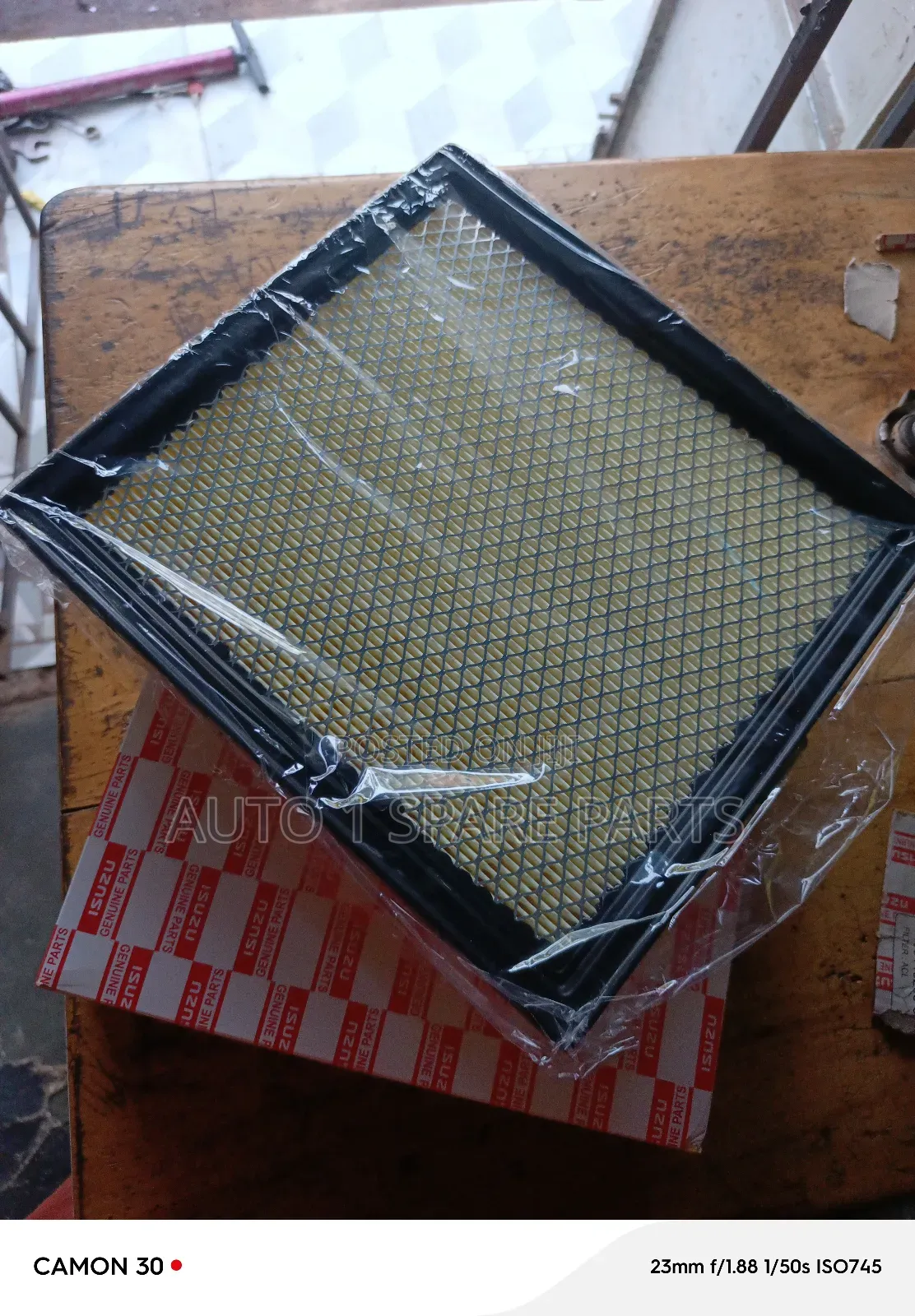 Isuzu Dmax Air Cleaner.