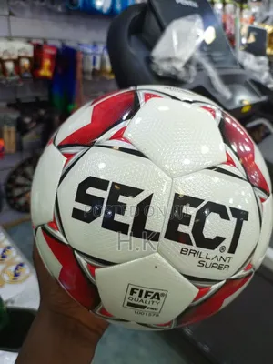Select Brillant Super Soccer Balls. Size 4 5