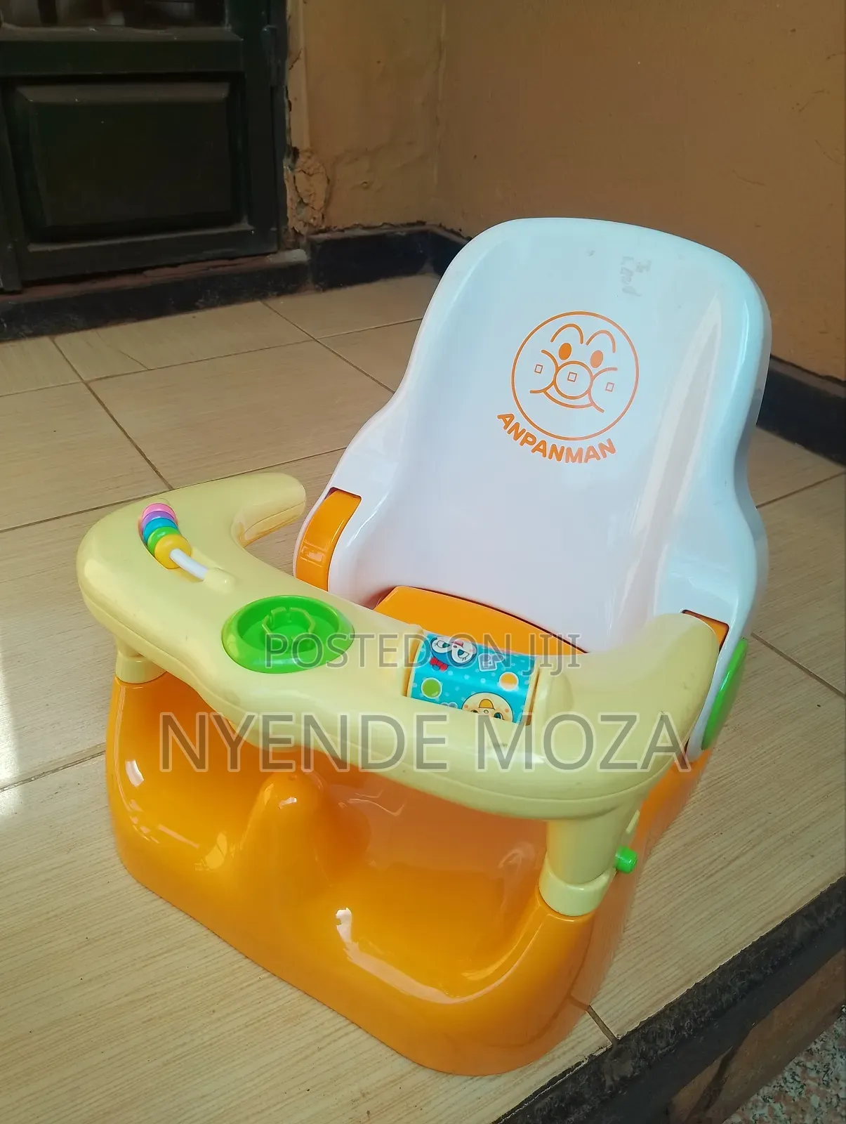 Anpanman Seat Trainer