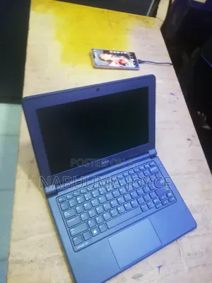 New Laptop Dell Latitude 3120 8GB Intel Core I5 HDD 500GB