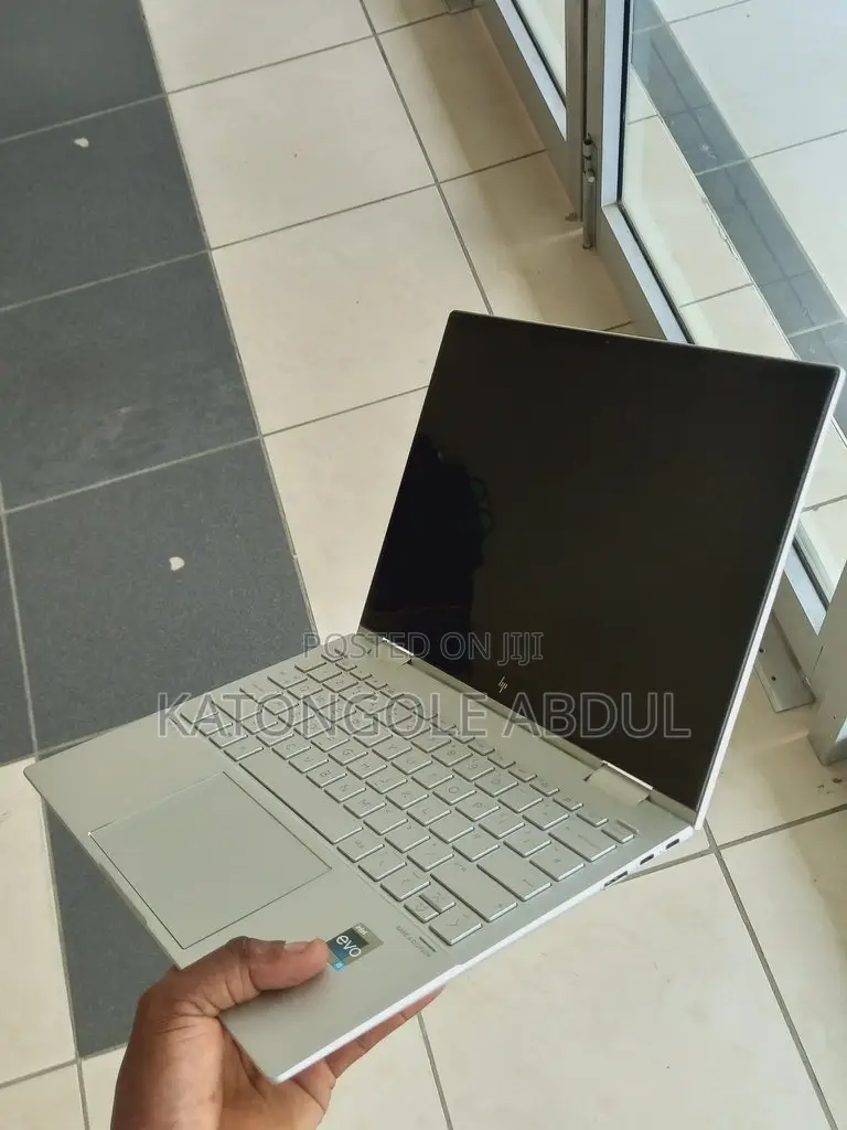 New Laptop HP Envy 13 8GB Intel Core I5 SSD 512GB