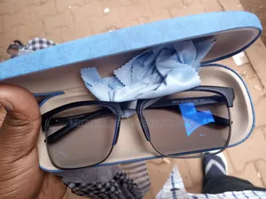 Photo Chromic Glasses