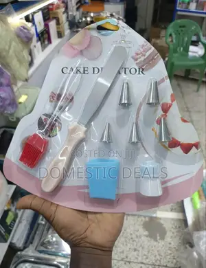 Cake Decorating Tool Kit