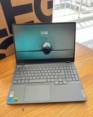 Photo - Laptop Lenovo Legion 5 16GB Intel Core I7 SSD 1T