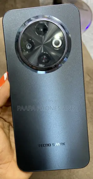 Tecno Spark 30C 128 GB Black
