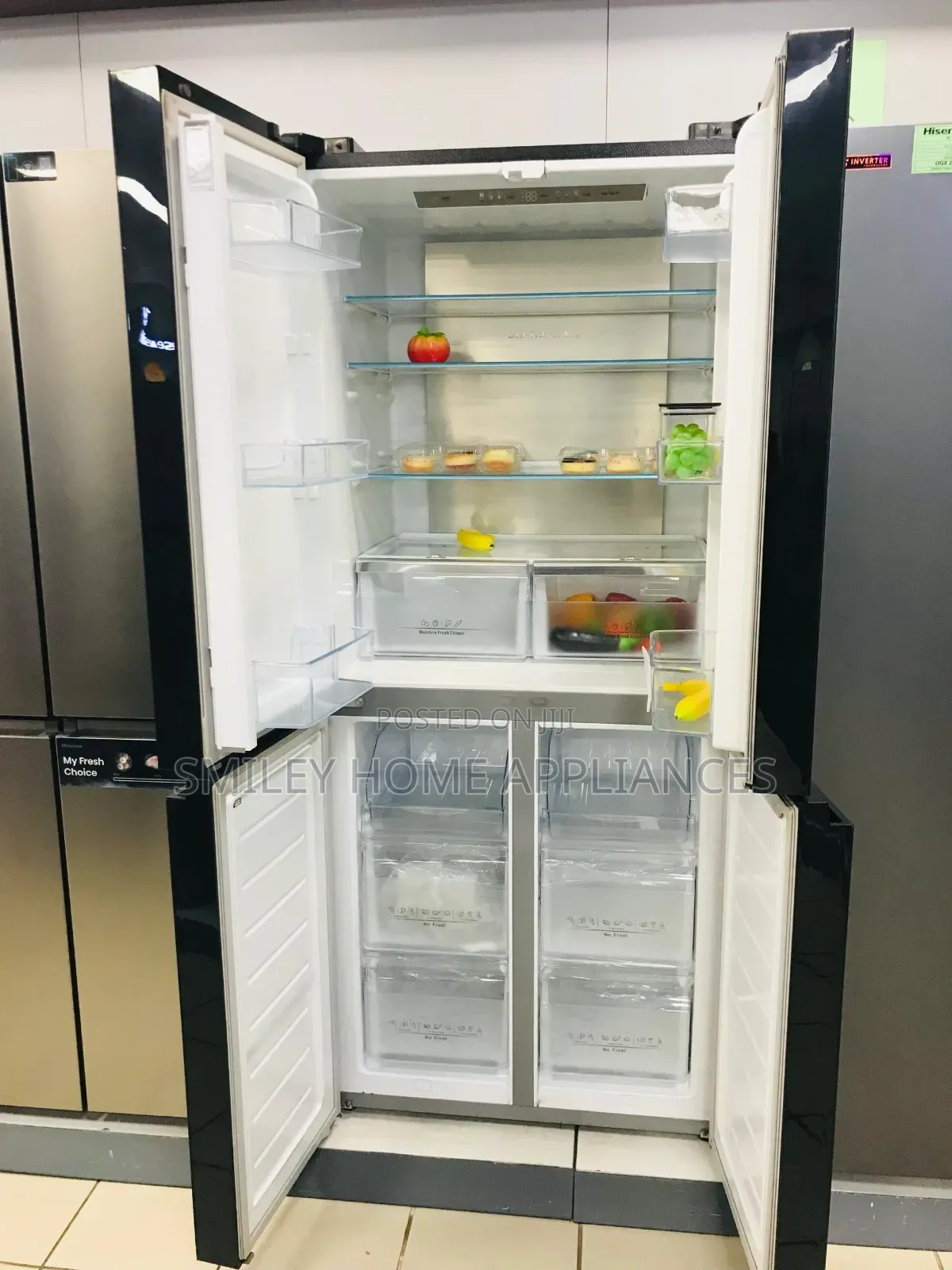 Hisense 561ltrs Black Color Side by Side Refrigerator