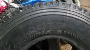 1000r20 Rxquest Mudgrip Behind Tyres