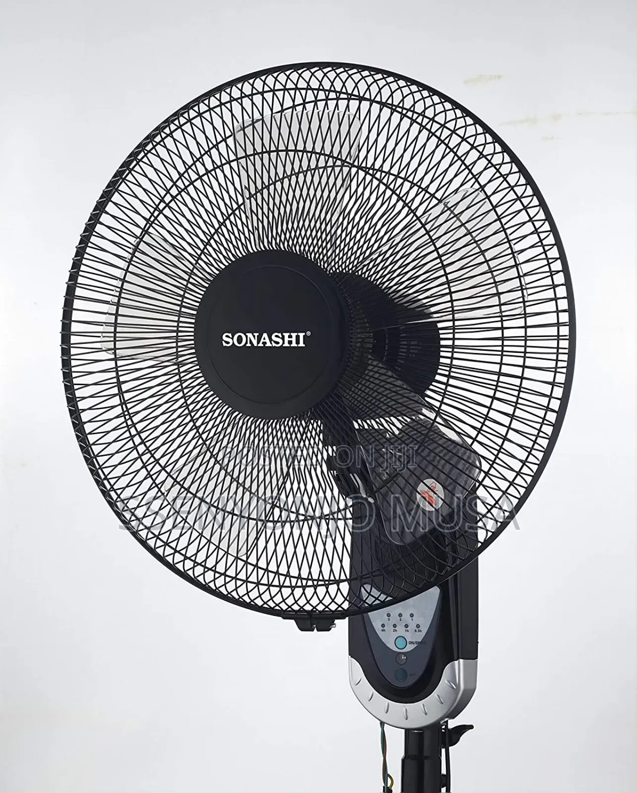 Sonashi 16 Inch Wall Fan With Remote Control/Black/Sf-8007wr