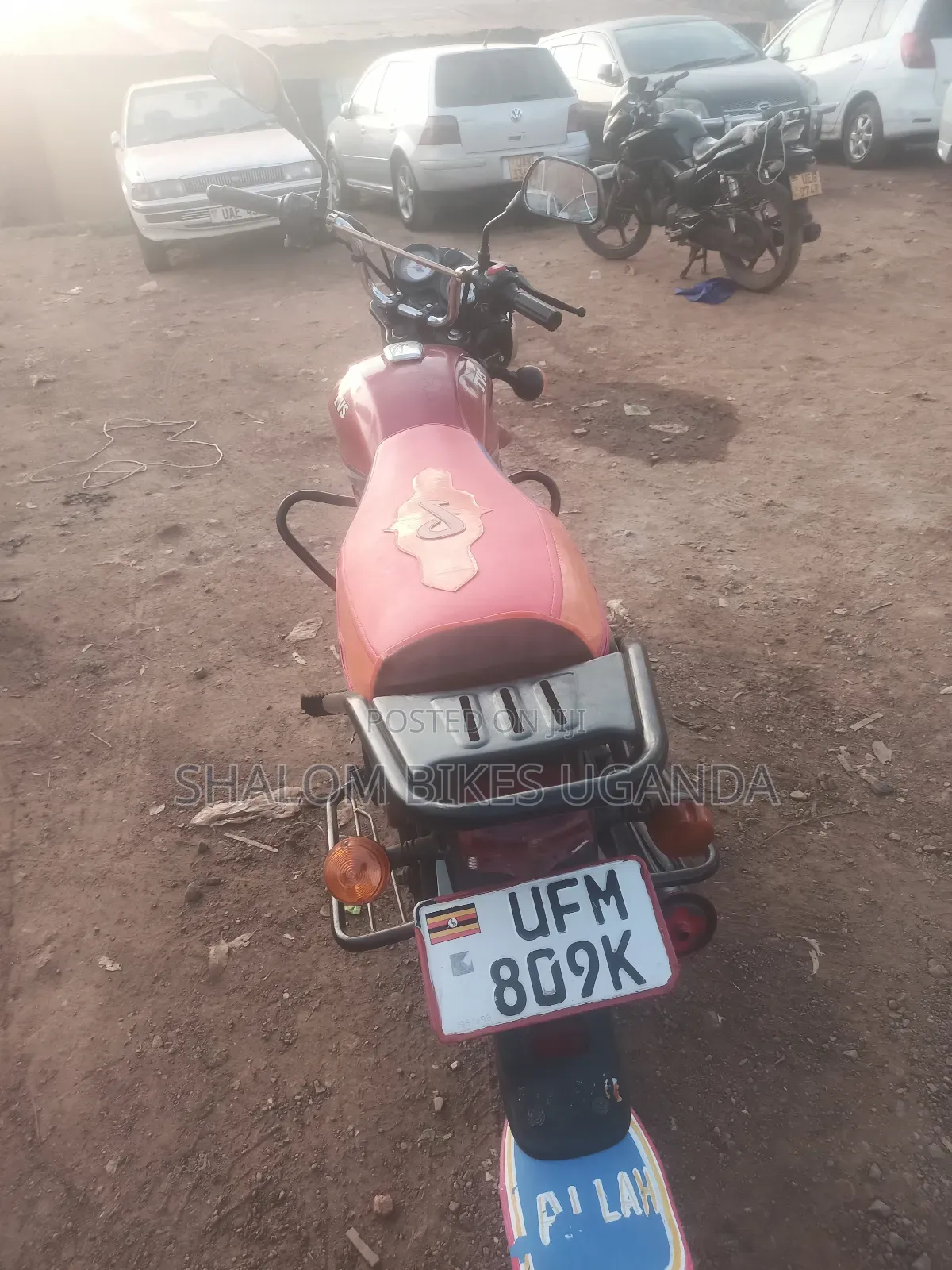TVS HLX 125 2022 Red
