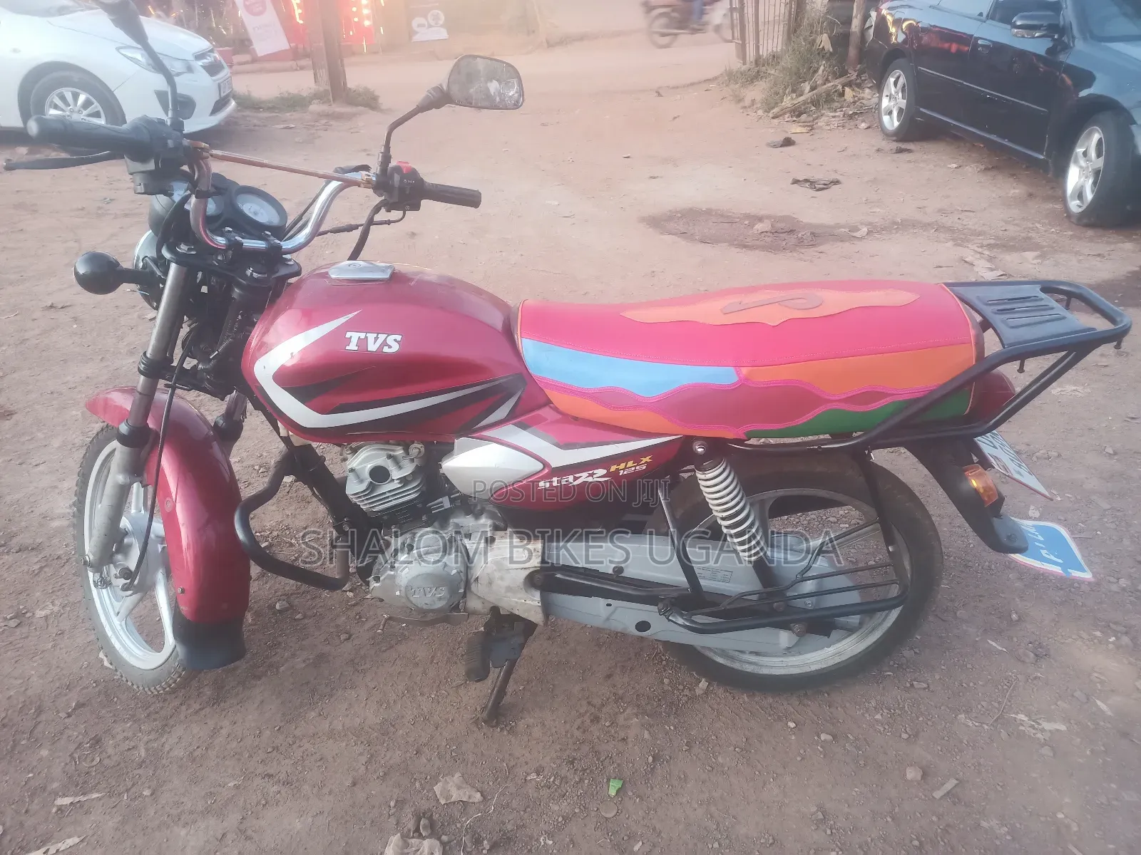 TVS HLX 125 2022 Red
