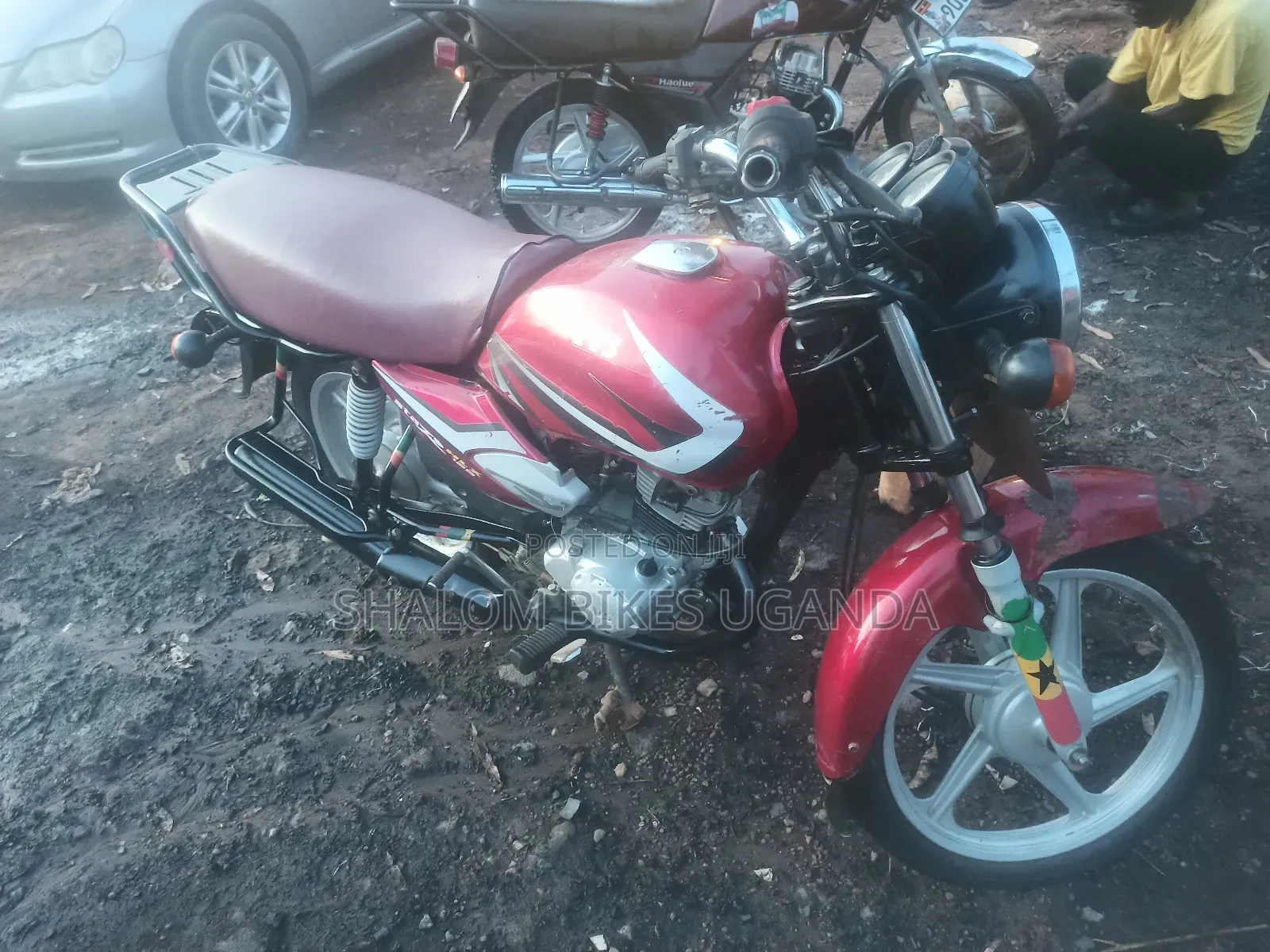 TVS HLX 125 2022 Red