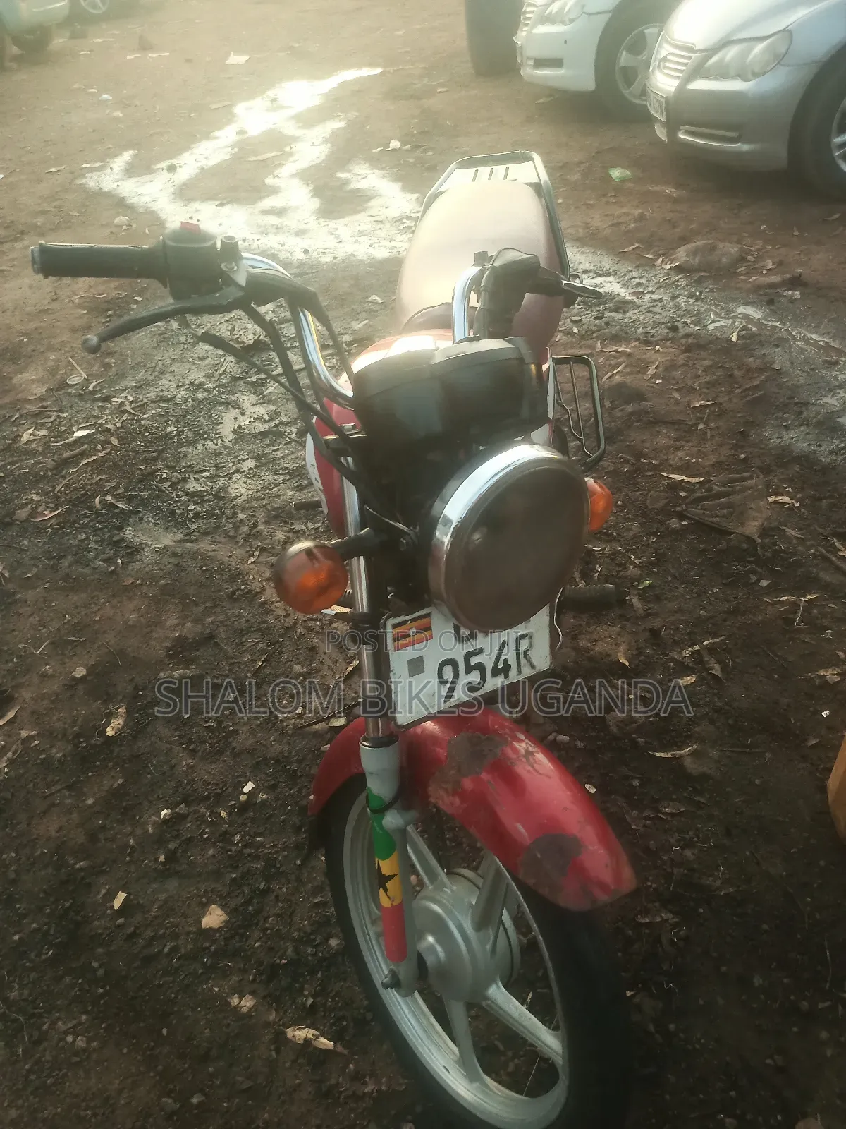 TVS HLX 125 2022 Red