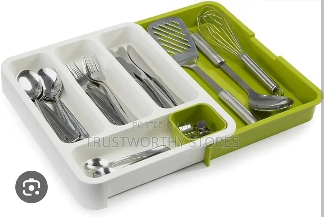 Adjustable Cutlery Storage Rack - Shelved