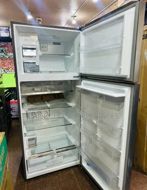Hisense 715ltrs Frost Free High End Refrigerator