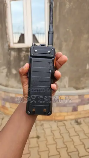 BAOFENG UV-25 10W Walkie Talkie Tri-Band USB-C Charger
25km