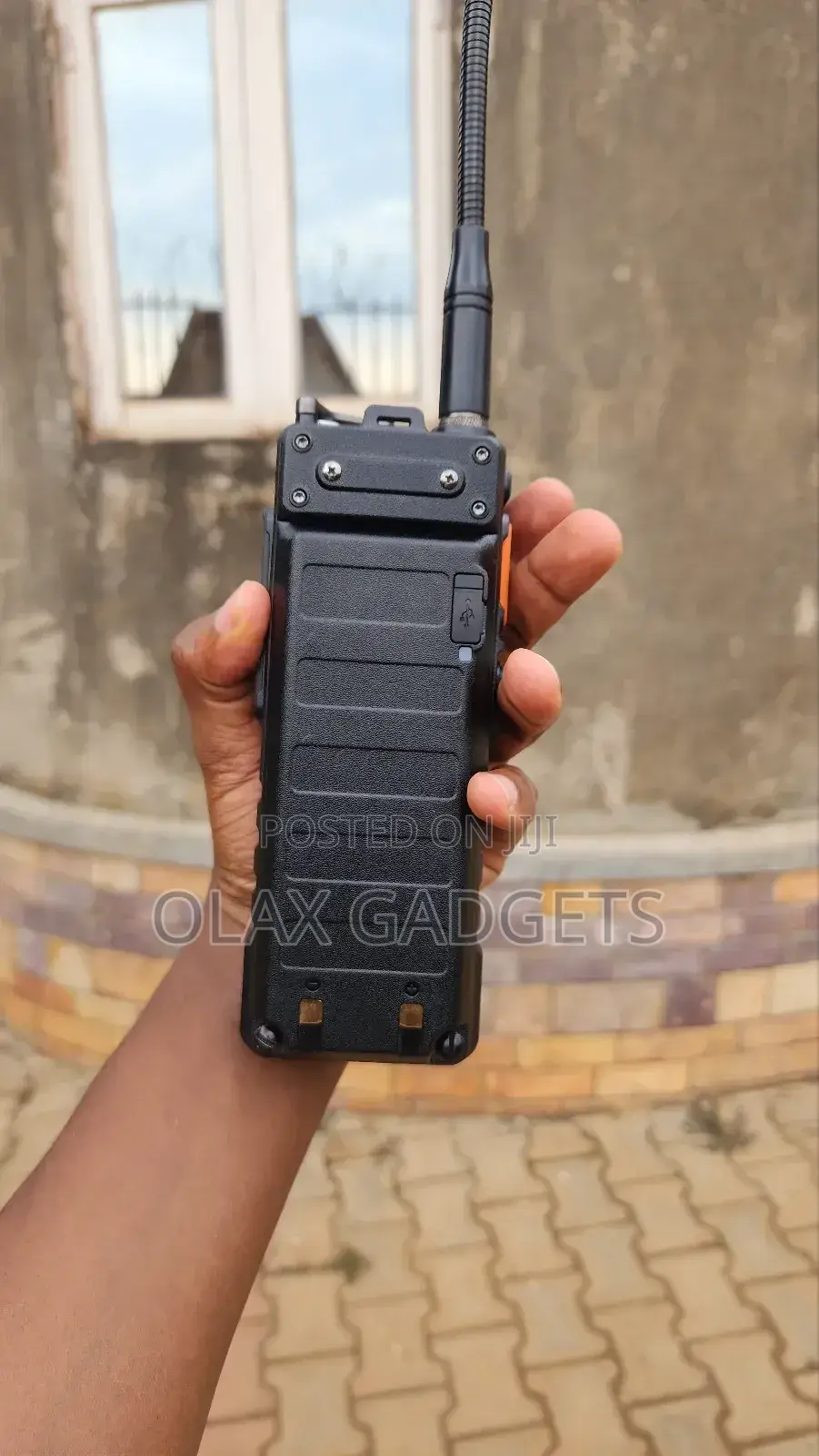 BAOFENG UV-25 10W Walkie Talkie Tri-Band USB-C Charger
25km