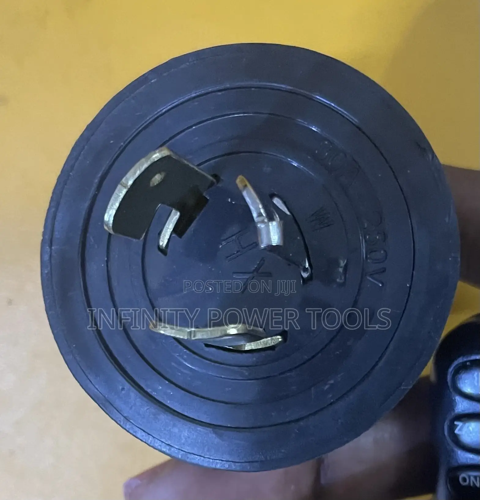 Generator Plug(3 Pin)