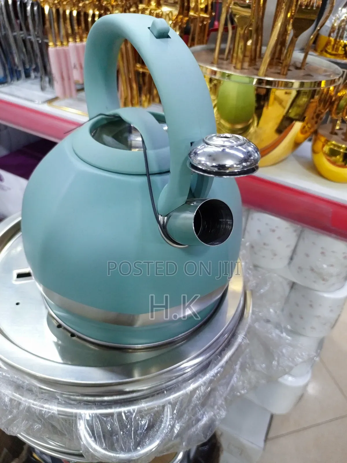 VICALINA 3.5 Liter Stainless Steel Whistling Kettle.