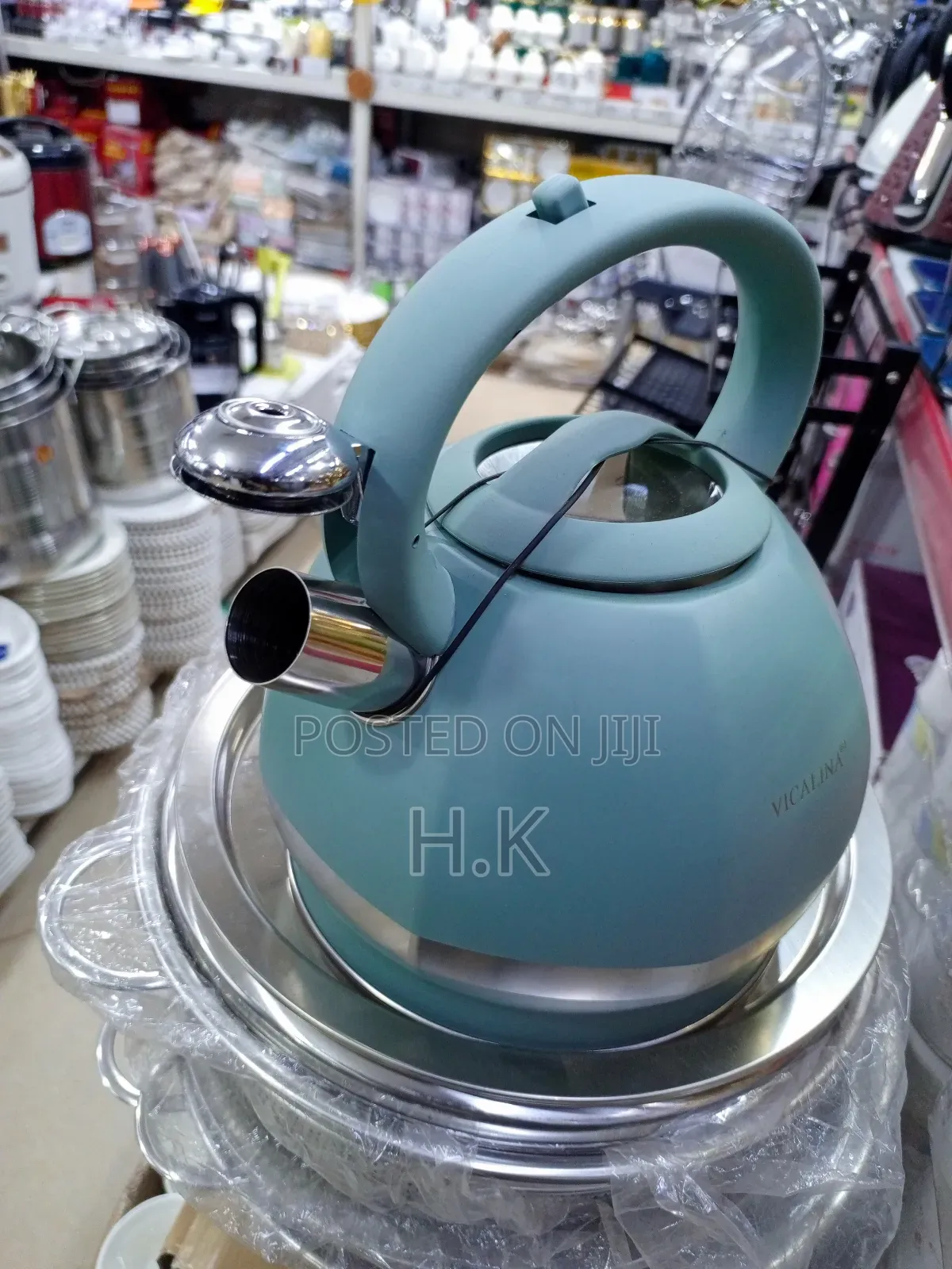 VICALINA 3.5 Liter Stainless Steel Whistling Kettle.