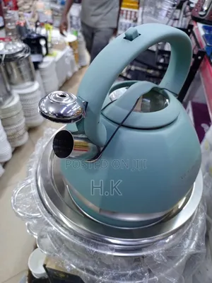 VICALINA 3.5 Liter Stainless Steel Whistling Kettle.
