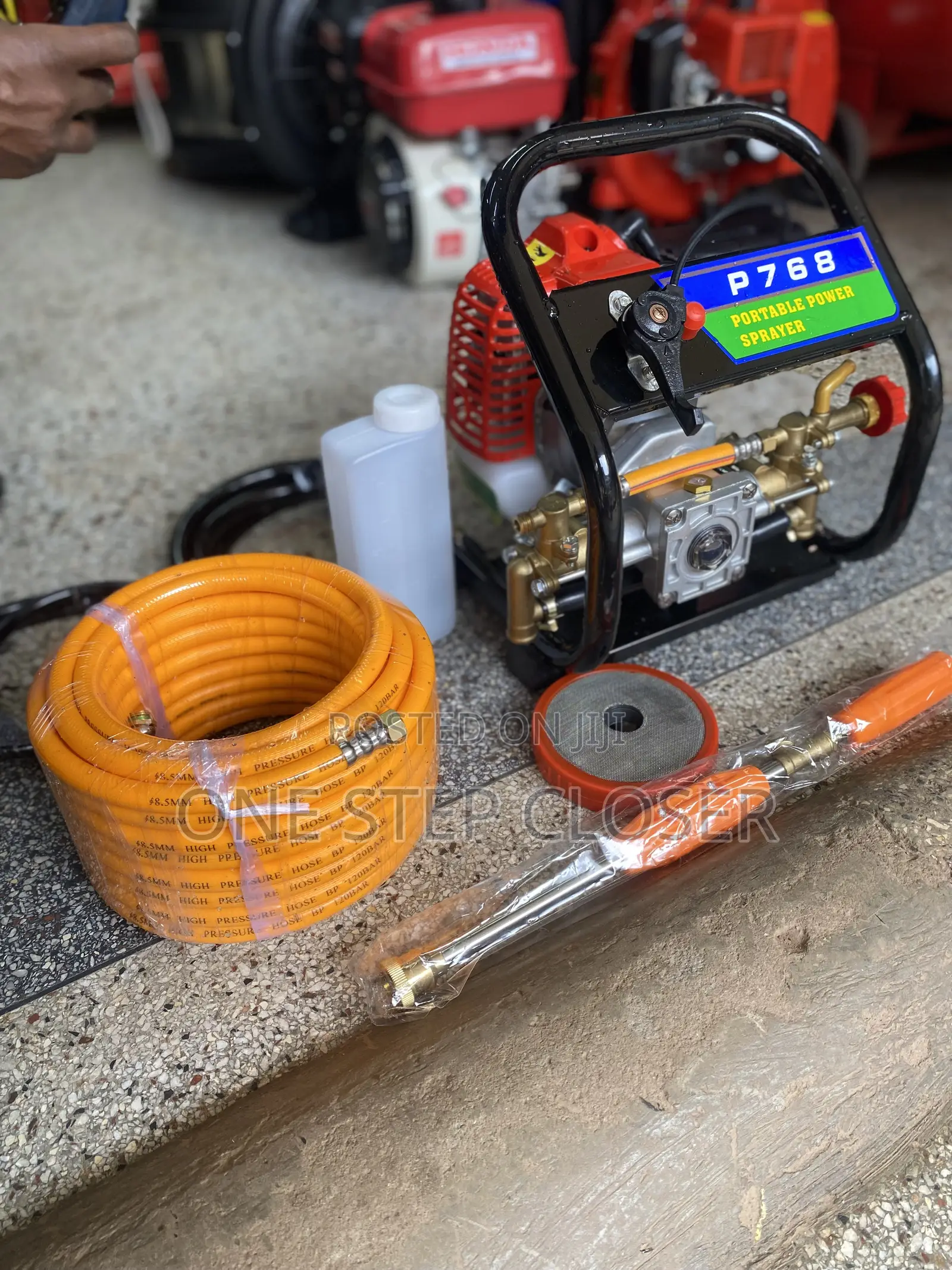 Portable Power Sprayer