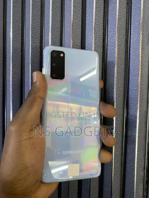 Samsung Galaxy S20 128 GB Blue