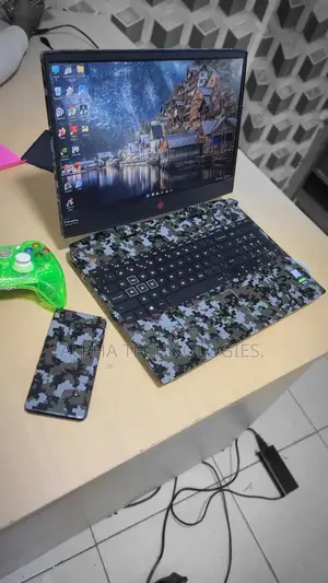 Laptop HP Omen 15 16GB Intel Core I5 HDD+SSD 1T