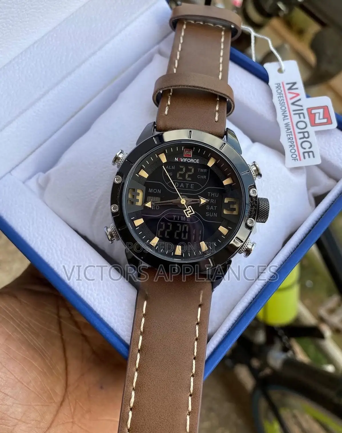 NAVIFORCE MENS WATCH With Leather Straps
