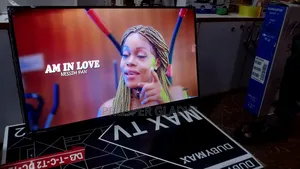 32 Inches Led DUBYMAX Digital Flat Screen Flameless