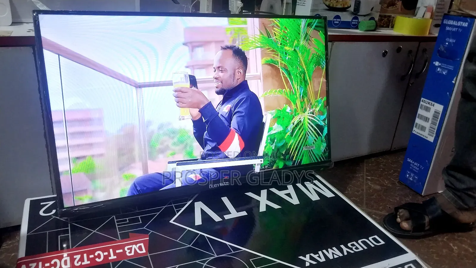 32 Inches Led DUBYMAX Digital Flat Screen Flameless