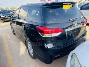 Toyota Wish 2010 Black