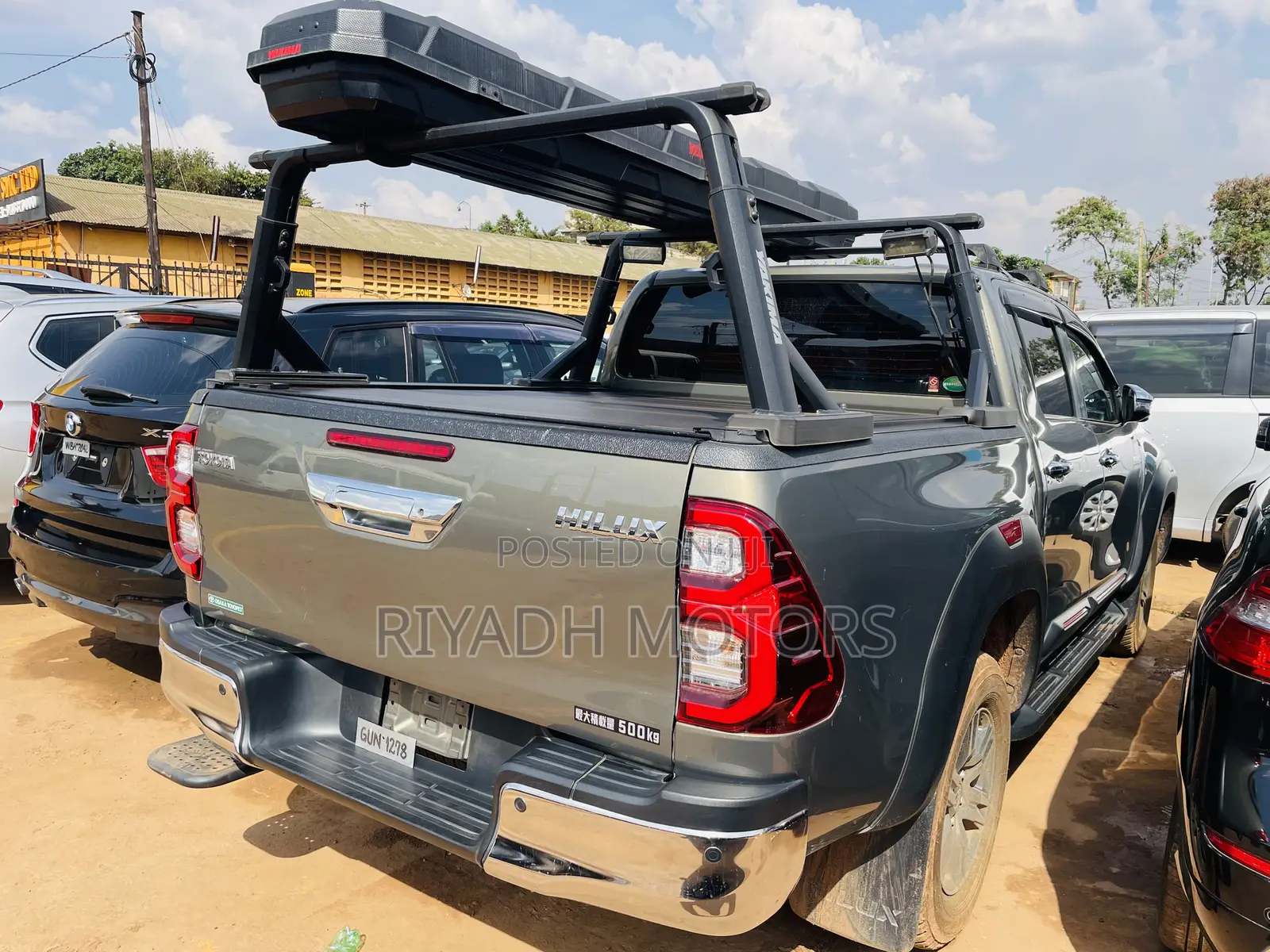 Toyota Hilux Revo Double Cab Deisel 2.8 AWD 2022 Gray
