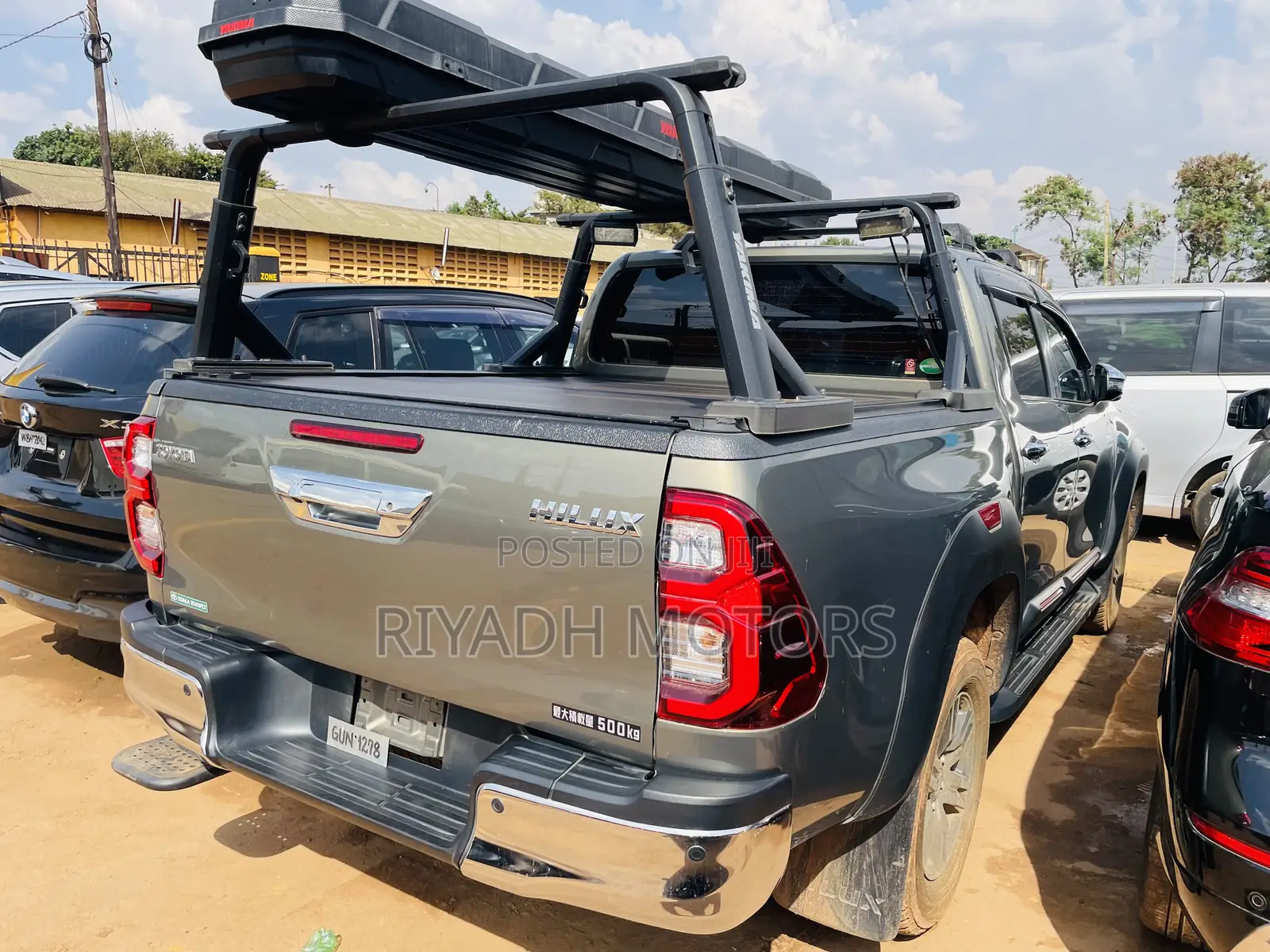 Toyota Hilux Revo Double Cab Deisel 2.8 AWD 2022 Gray