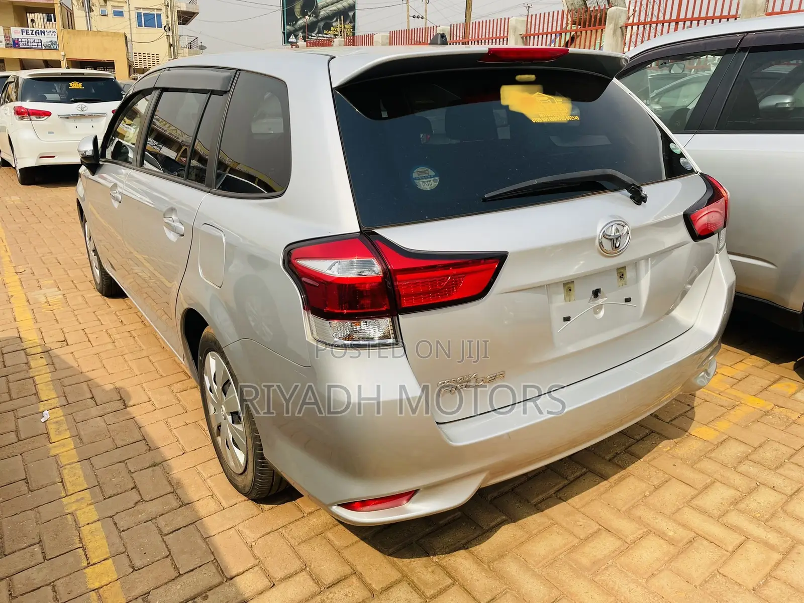 Toyota Corolla Fielder 1.5 Petrol FWD 2016 Silver