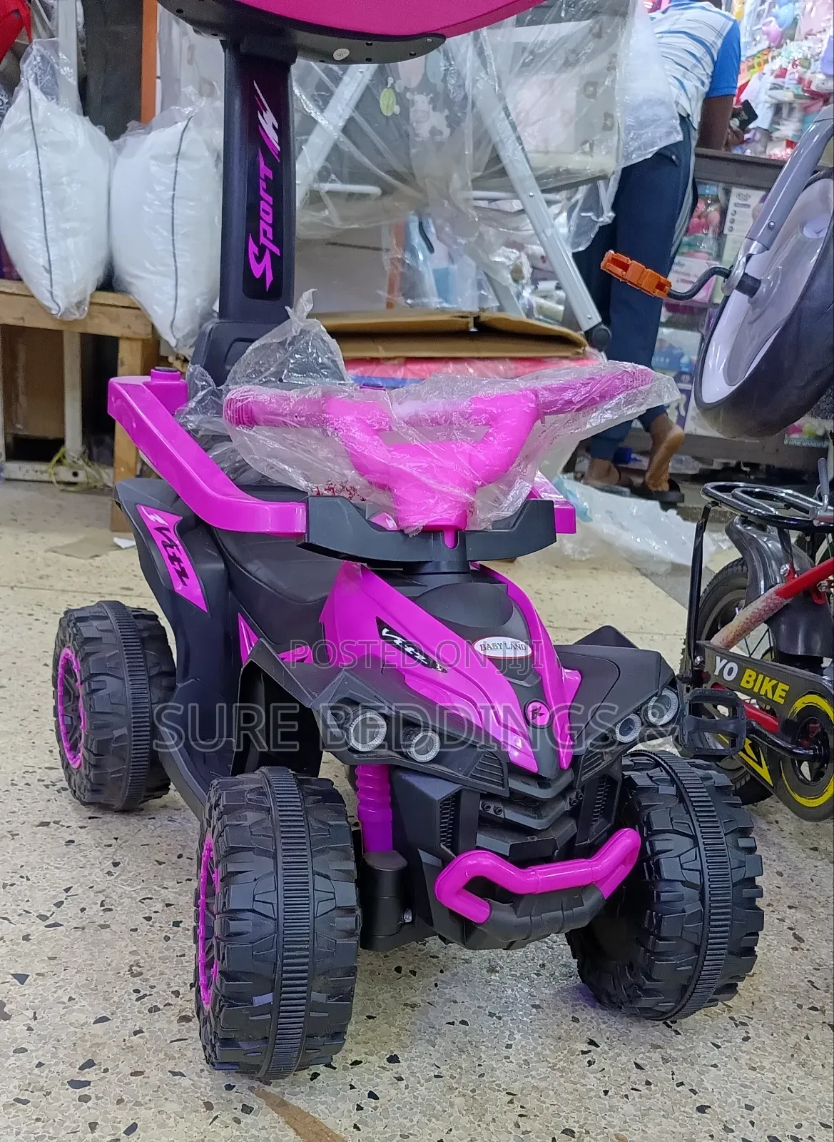 Alba Children's Car