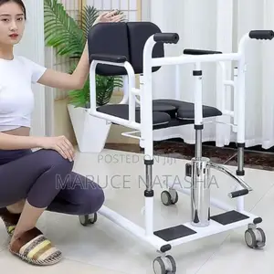 Patient Transfer Lift Chair With Wheels to Carry a Patient
