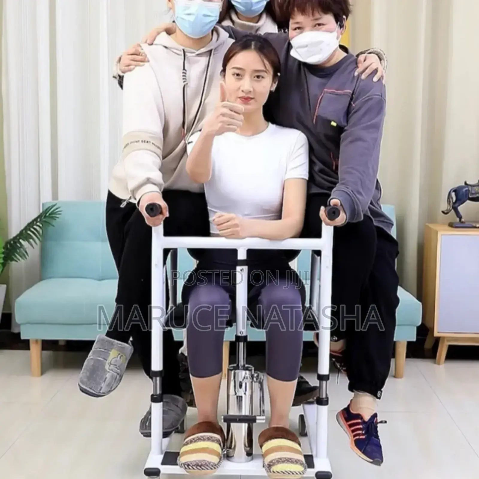 Patient Transfer Lift Chair With Wheels to Carry a Patient