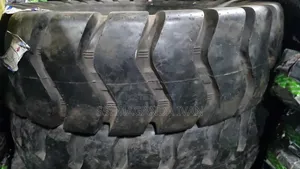 18.00-25 Tyres