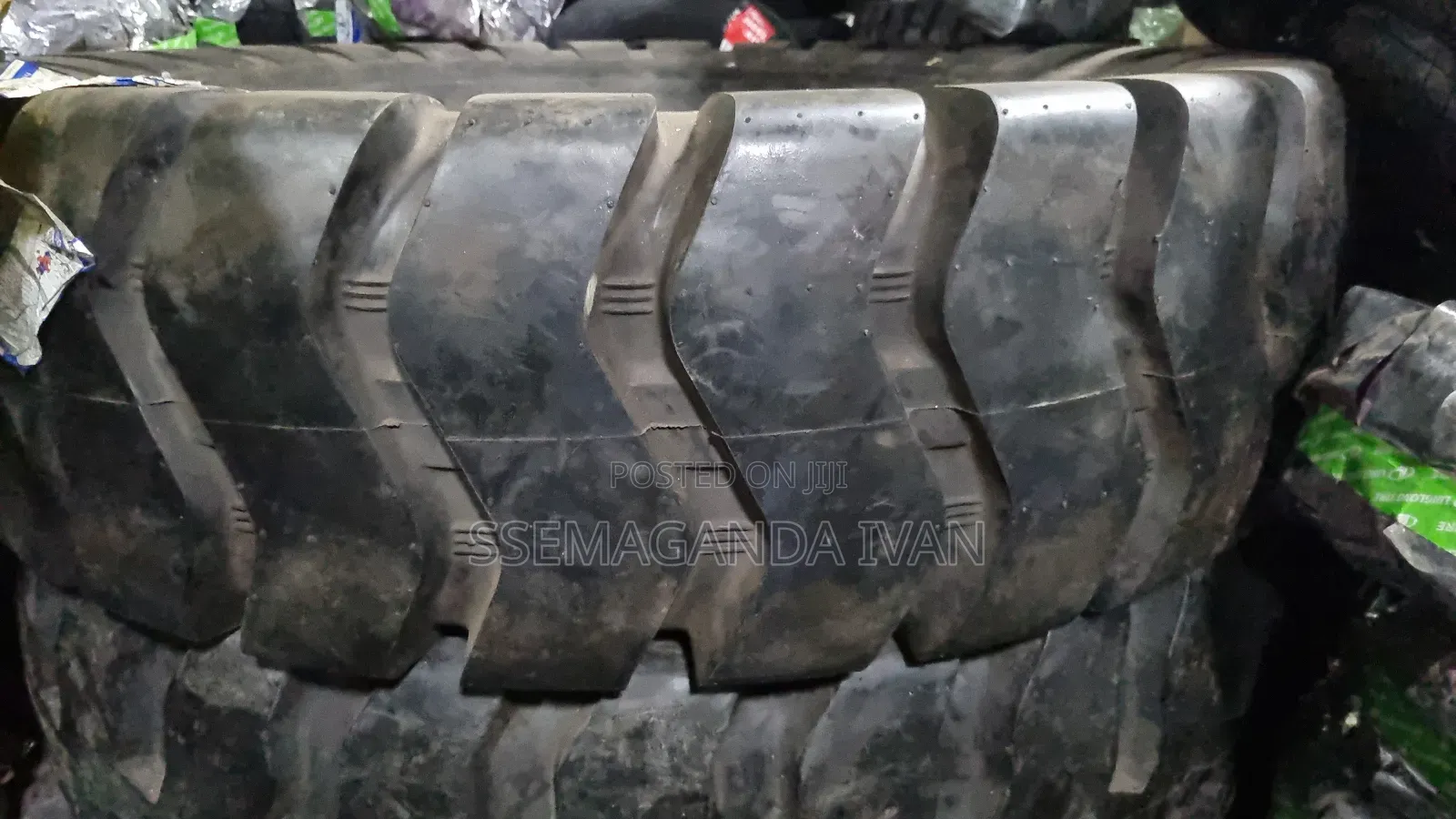 18.00-25 Tyres