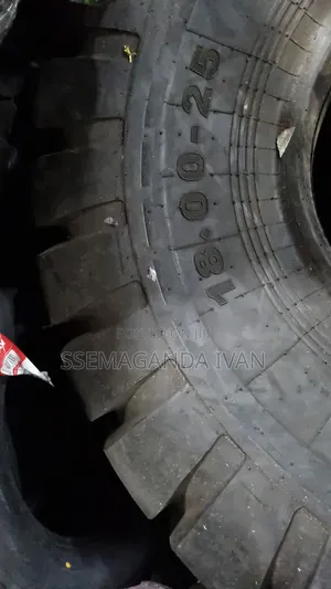 18.00-25 Tyres