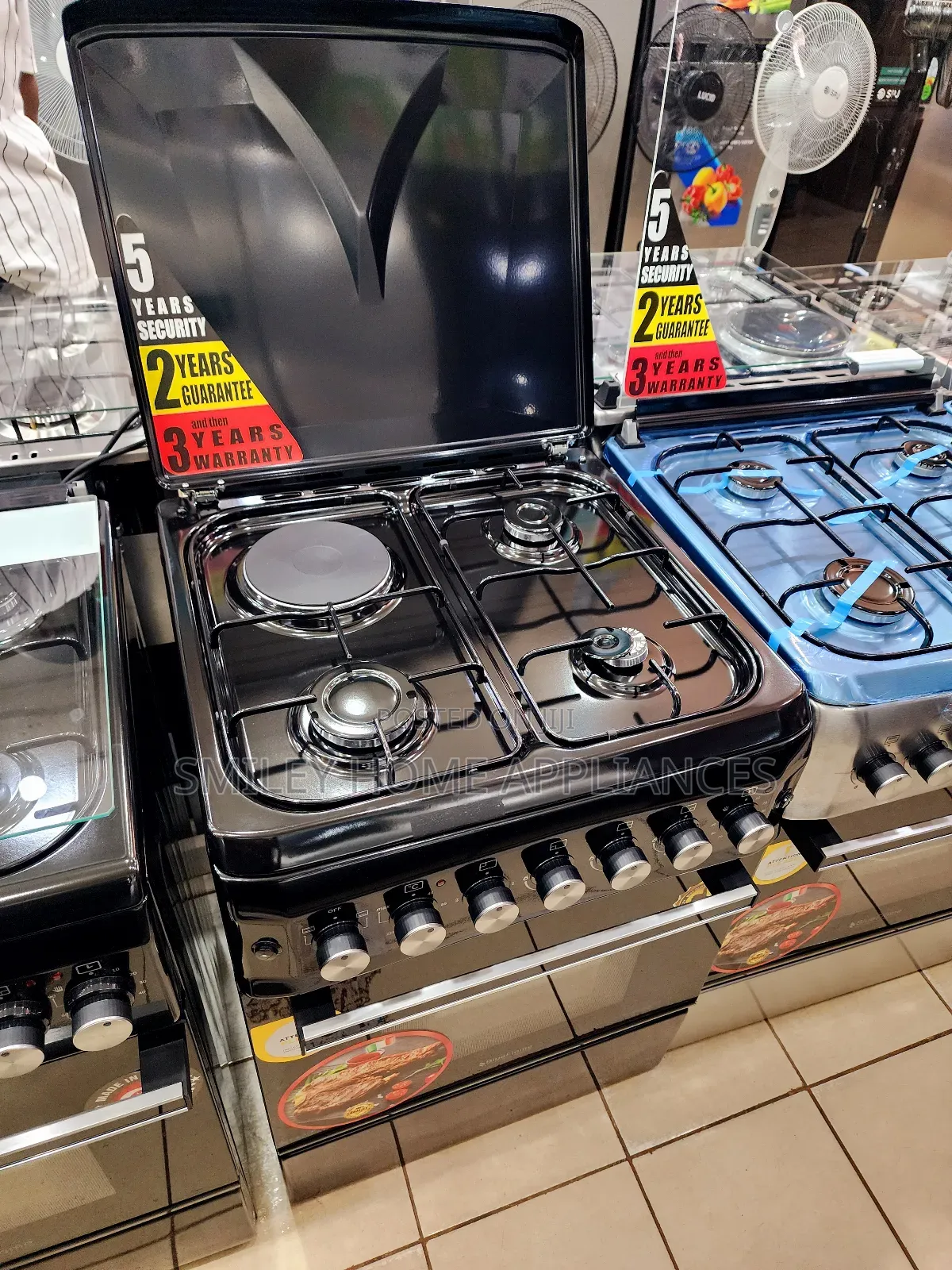 Blueflame Gas Cooker 60cm by 60cm (2+2) Black