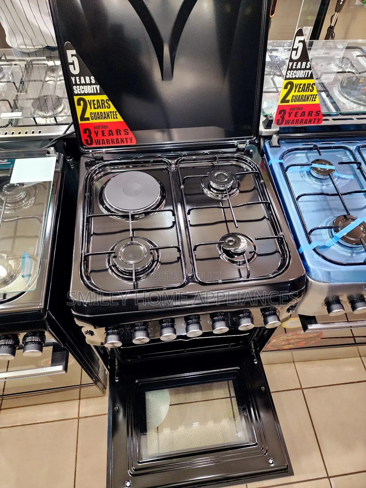 Blueflame Gas Cooker 60cm by 60cm (2+2) Black