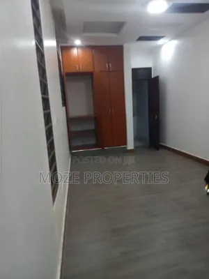 Studio Apartment in Mutungo Biina, Central Division for rent