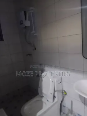 Studio Apartment in Mutungo Biina, Central Division for rent