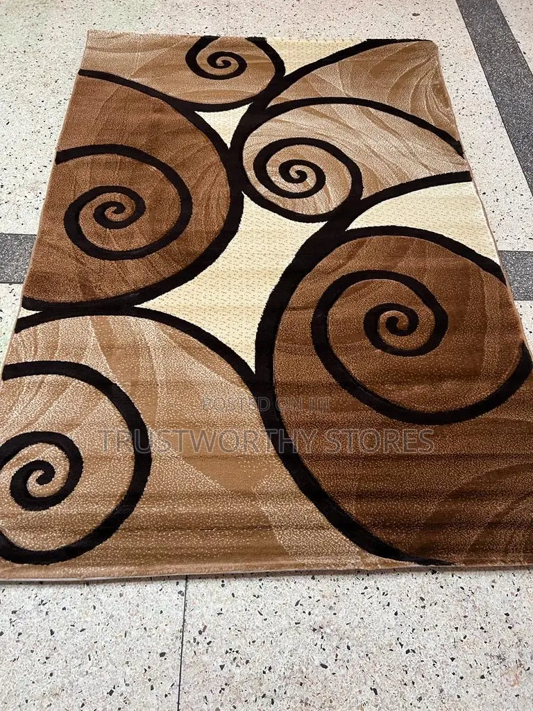Medium Woolen Carpet - Hard Bottom