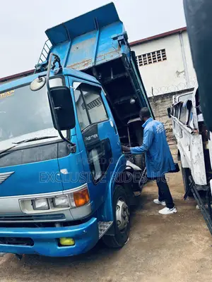 Hino Doublelight